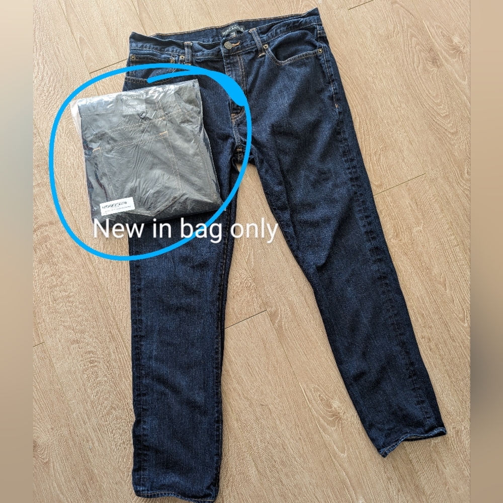 JCrew Mecantile Jean w32 x L30 (NWT)